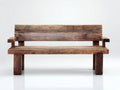 Banc de jardin en bois avec dossier et accoudoirs 160x50x82 cm - bois vieilli - pour jardin - style rustique